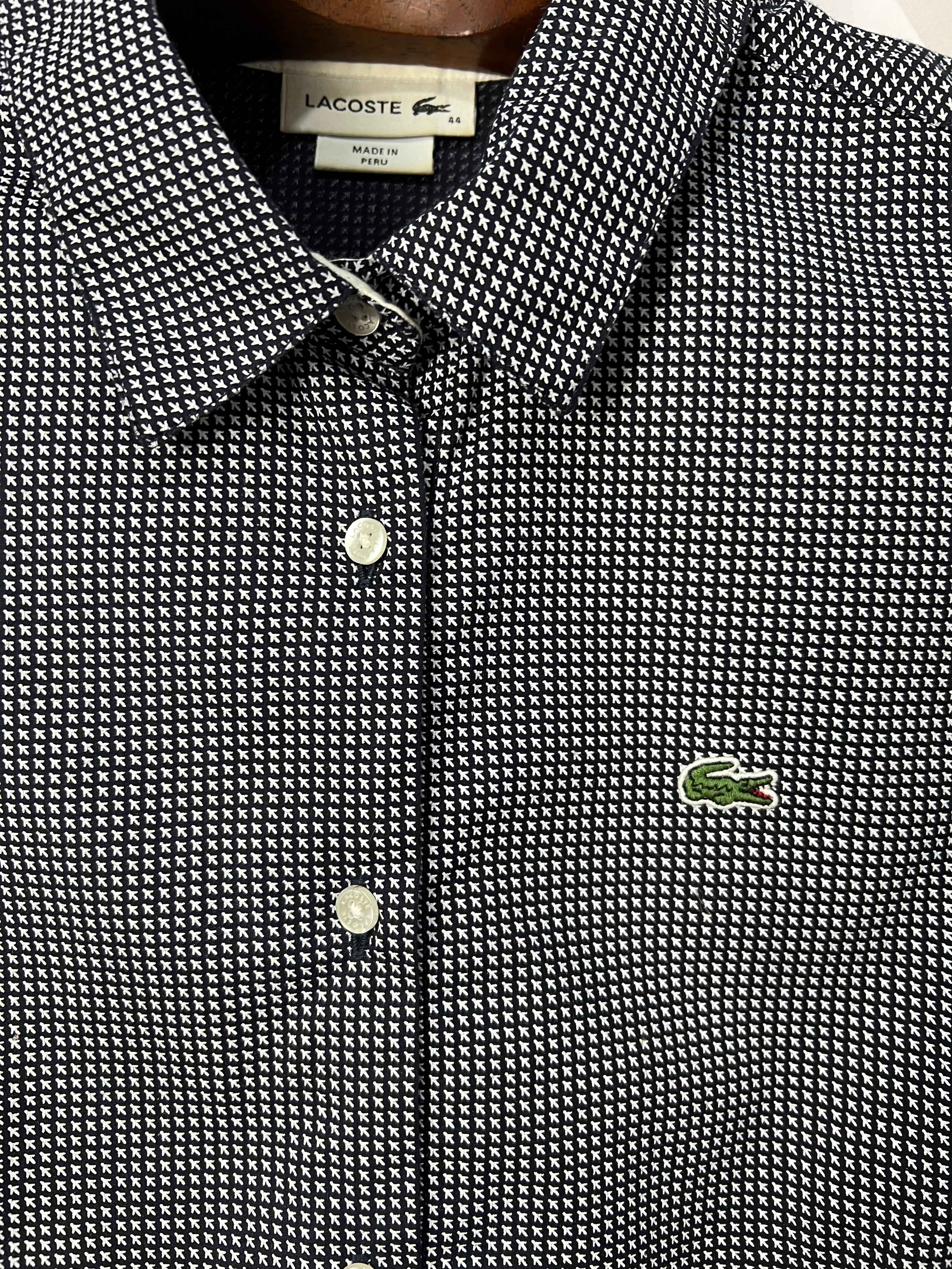 Camisa Lacoste - tam (M)
