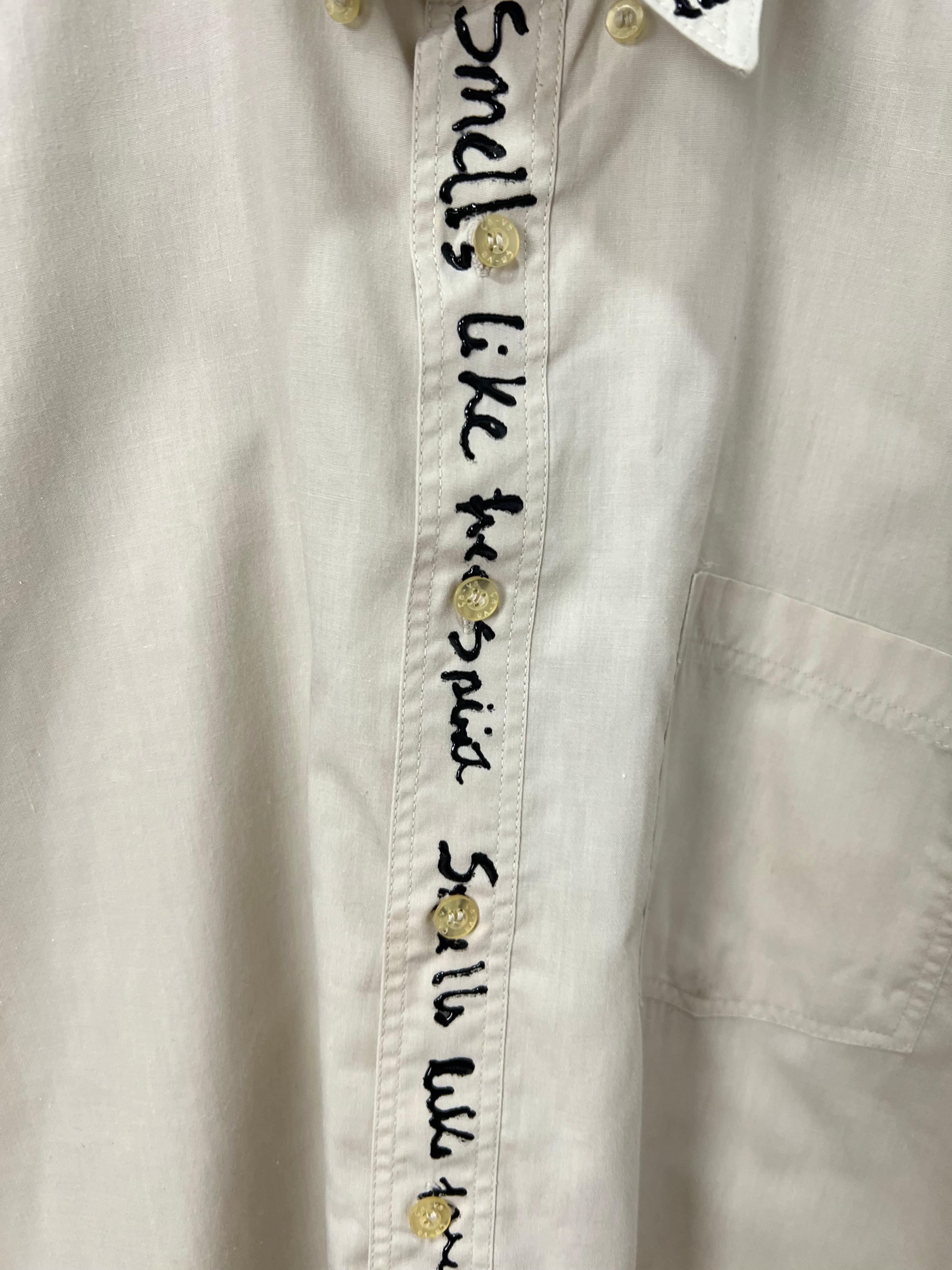 Camisa Estilizada Smells like free - tam (P)