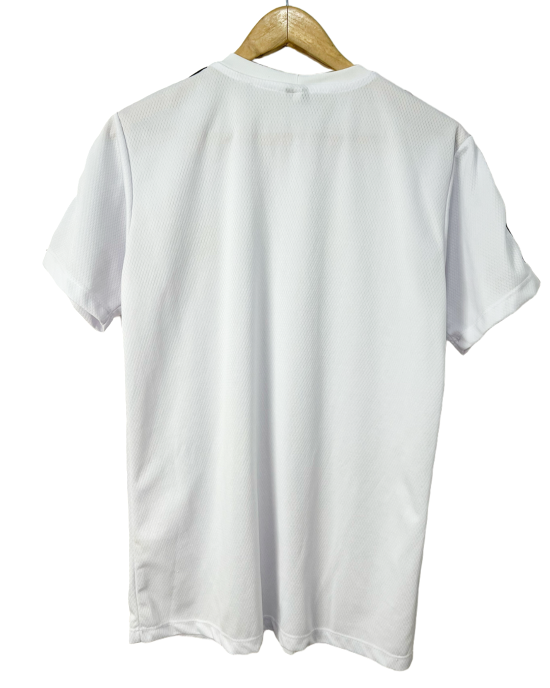 Camiseta Lv Inspired  - tam (M)