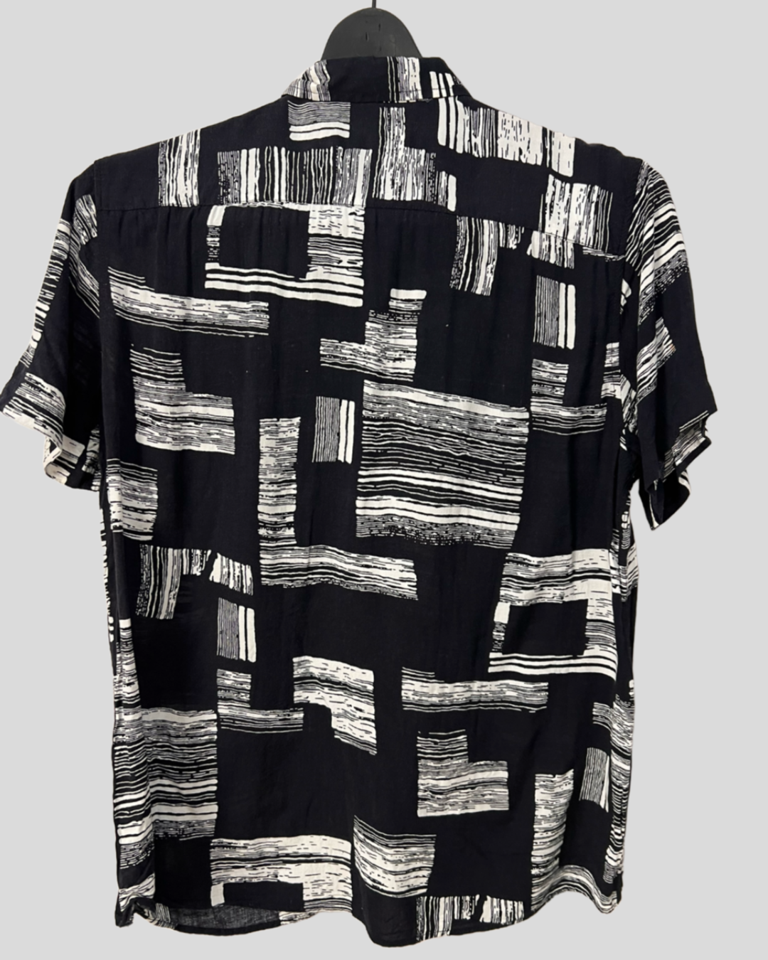 Camisa Broken Rules — tam M