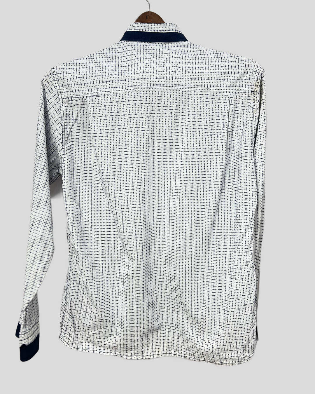 Camisa Tony - tam (P)