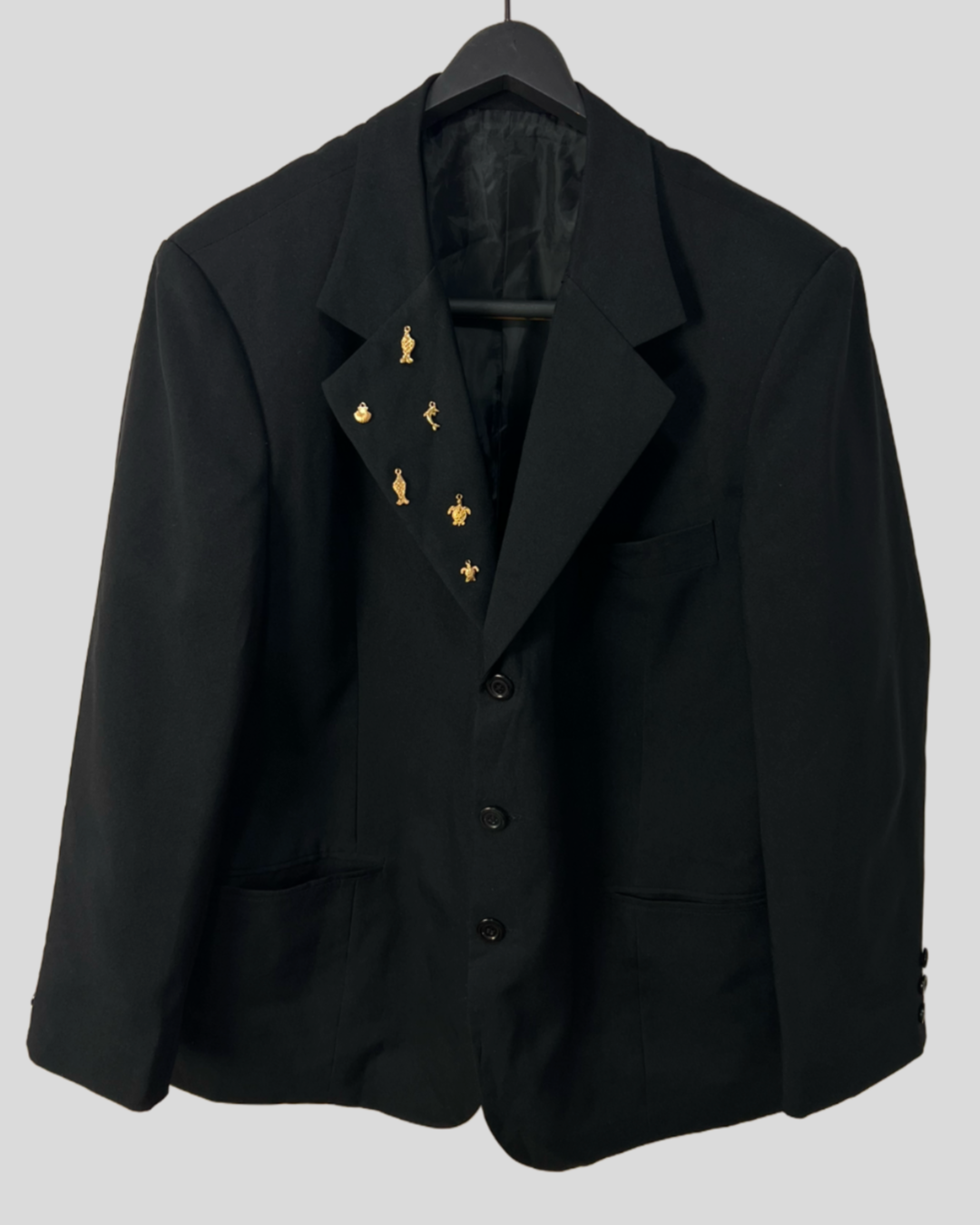 Blazer Estilizado Pin Emporio C — tam M