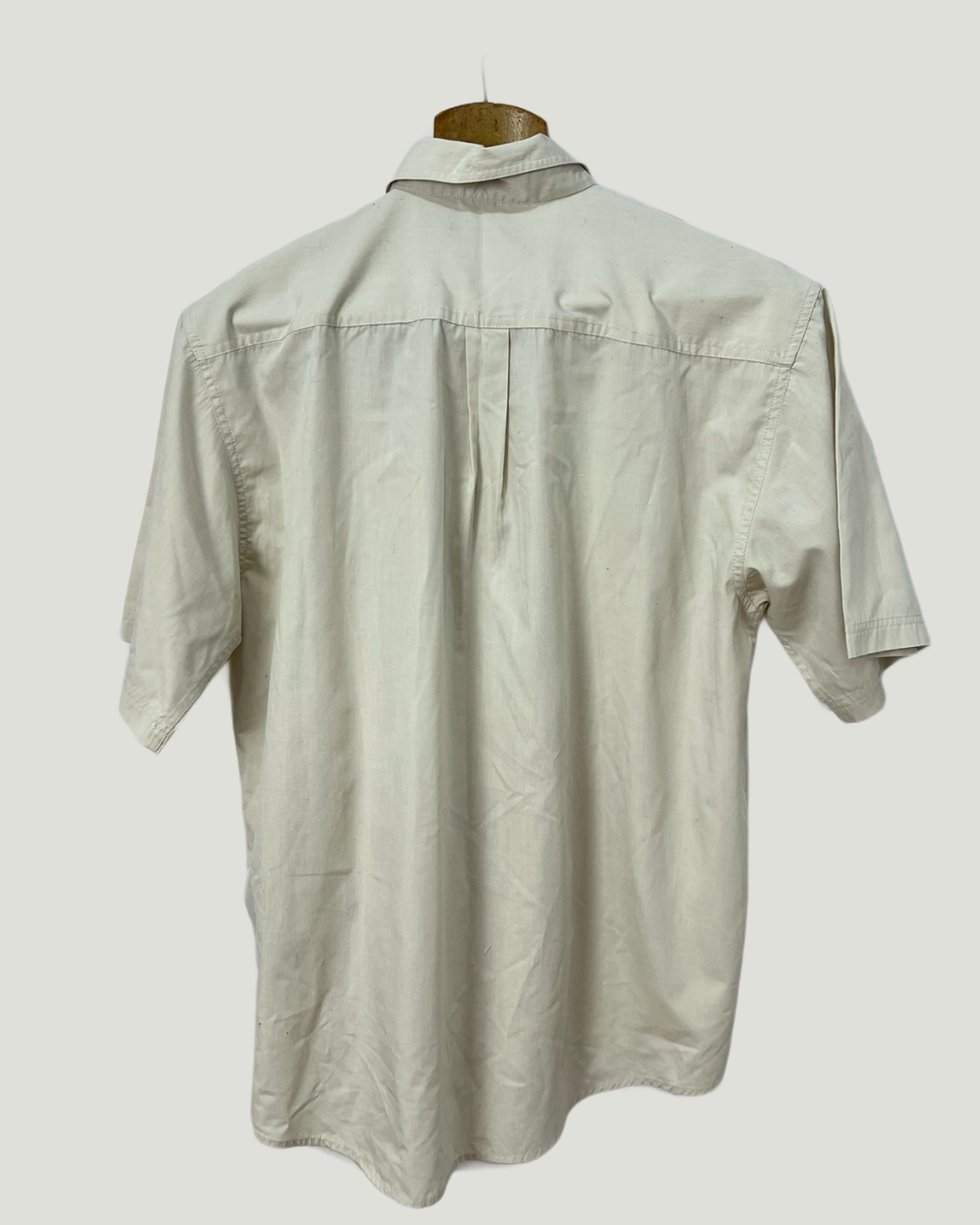 Camisa Estilizada Smells like free - tam (P)