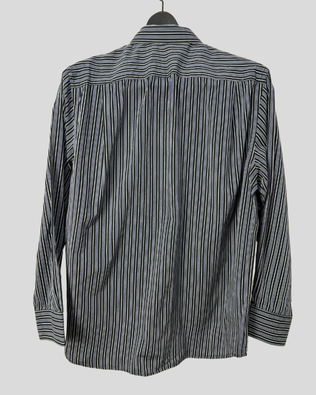 Camisa Akkar — tam M